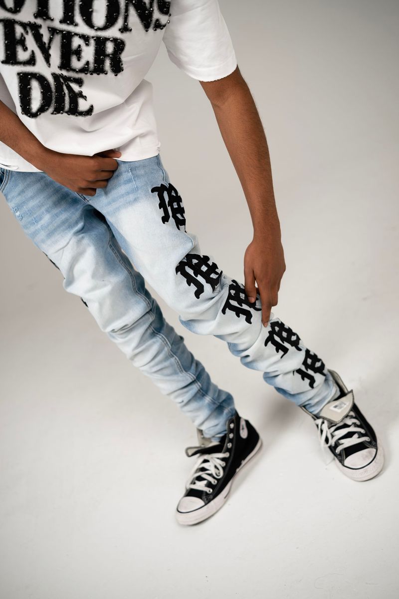 Mixed Emotion Monogram Jeans Light Blue Wash