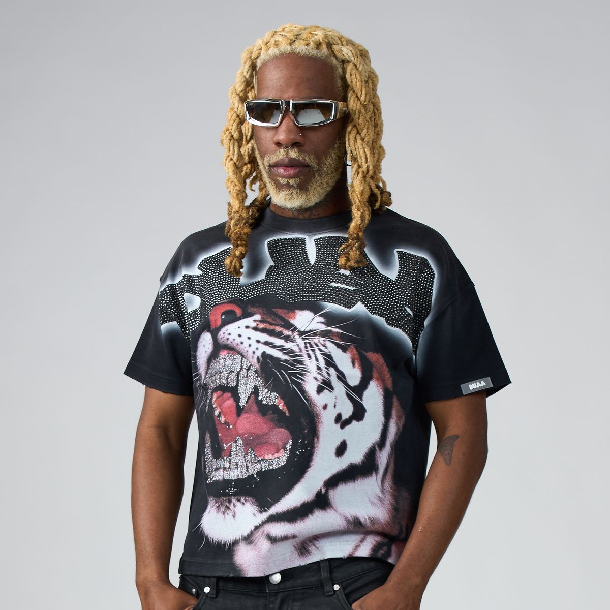 Duaa Grill Panther Tee Black