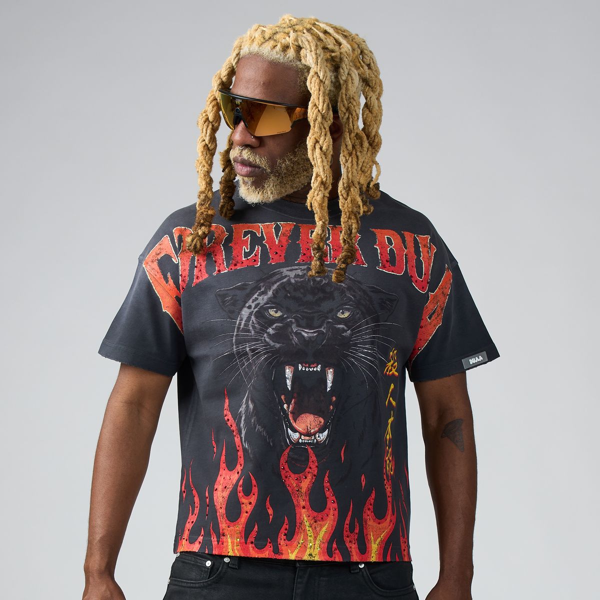 Duaa Panther Tee Black