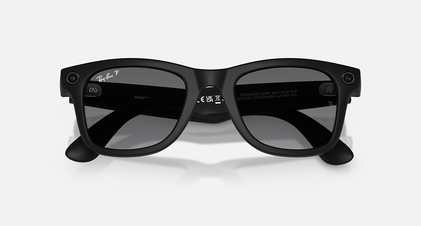 Ray-Ban Meta Wayfarer Gen 2 Sunglasses | Matte Black / Polar Gradient Graphite