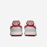 Nike Dunk ‘Vast grey varsity Red’ 2023