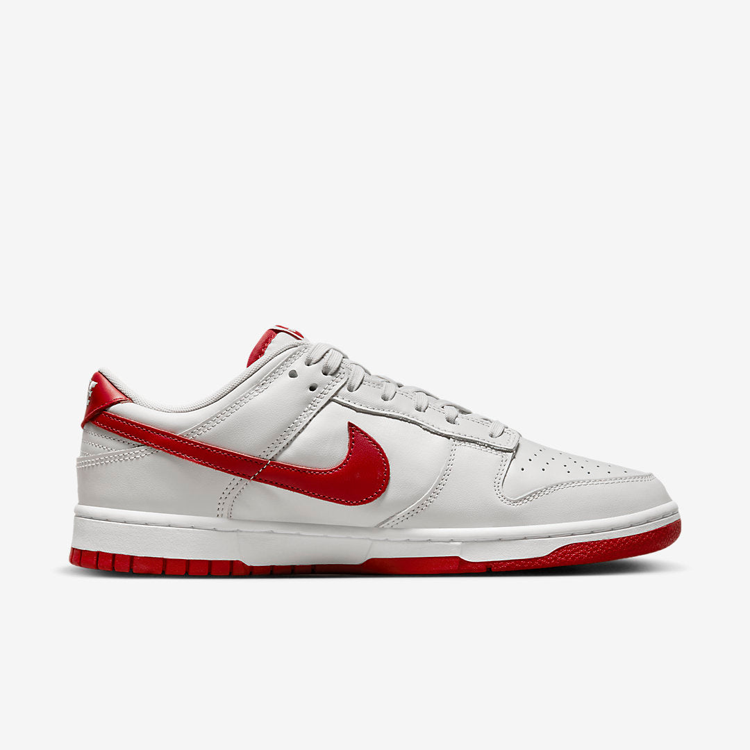 Nike Dunk ‘Vast grey varsity Red’ 2023