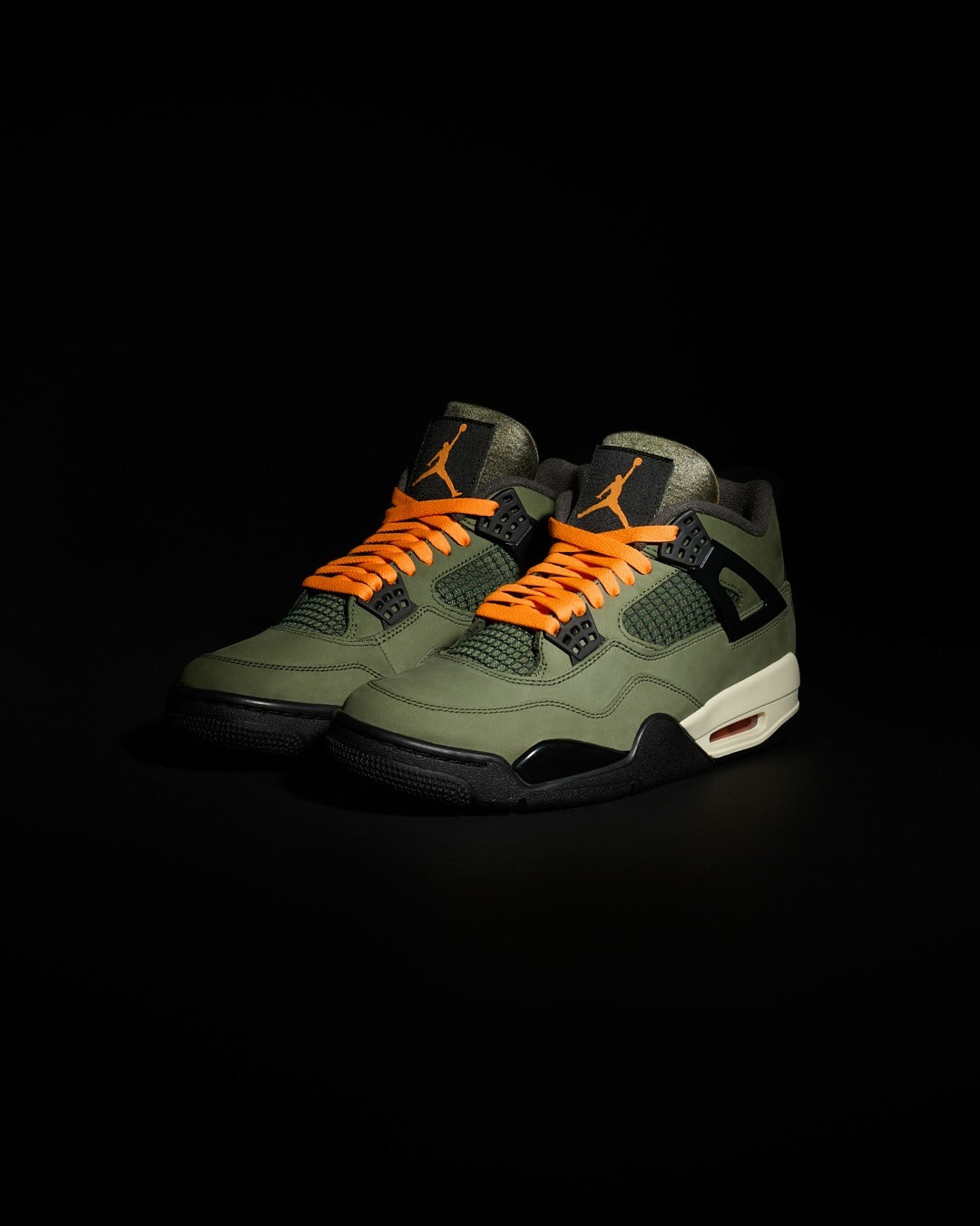 UNDEFEATED × Nike Air Jordan 4 Retro Undefeated Air Jordan 4 2025 Release Date (Where To Buy)