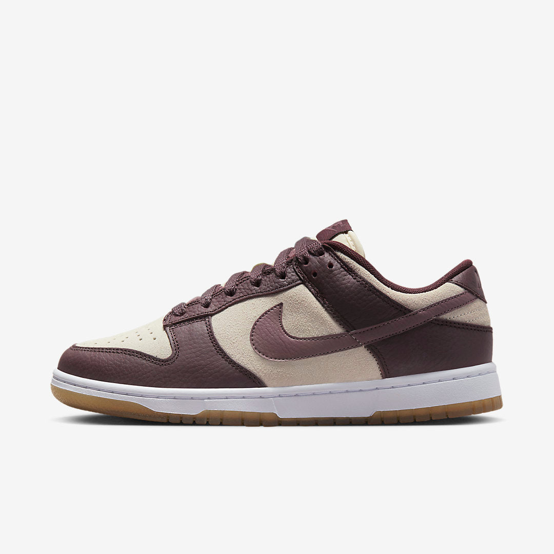 Nike Wmns Dunk Low 'Plum Eclipse' 2023
