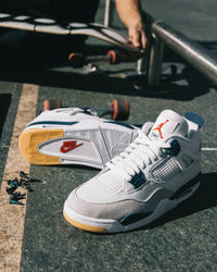 Nike Sb X Air Jordan 4 Retro Sb 'Navy' 2025