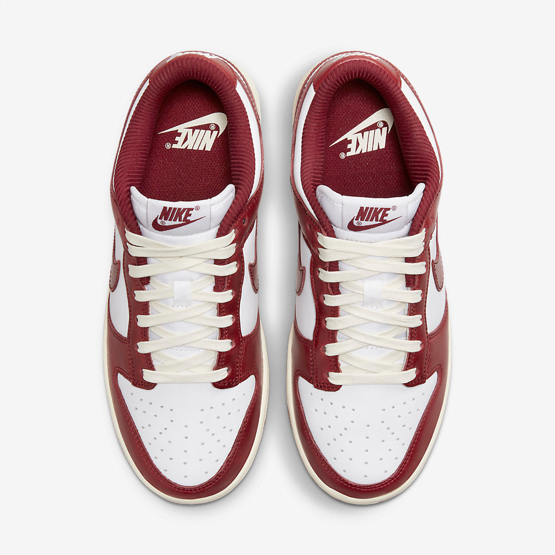 Nike Wmns Dunk Low Premium 'Vintage Red 2023