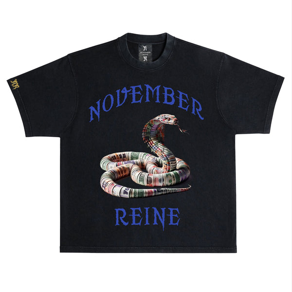 November reine (Black / Blue t-shirt)