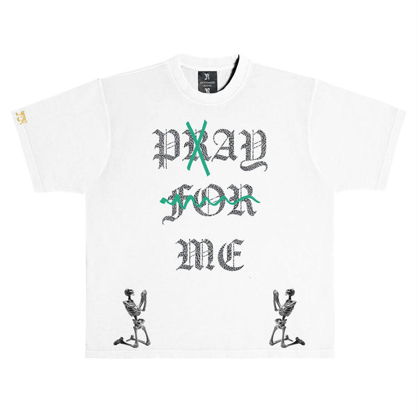 November reine (White/Grey "Pray For me" t-shirt)