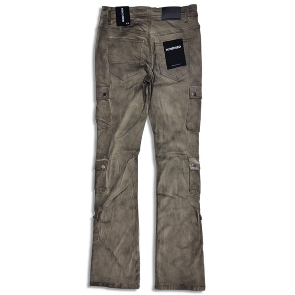 kindred Men's khaki horse wax cargo stacked jean