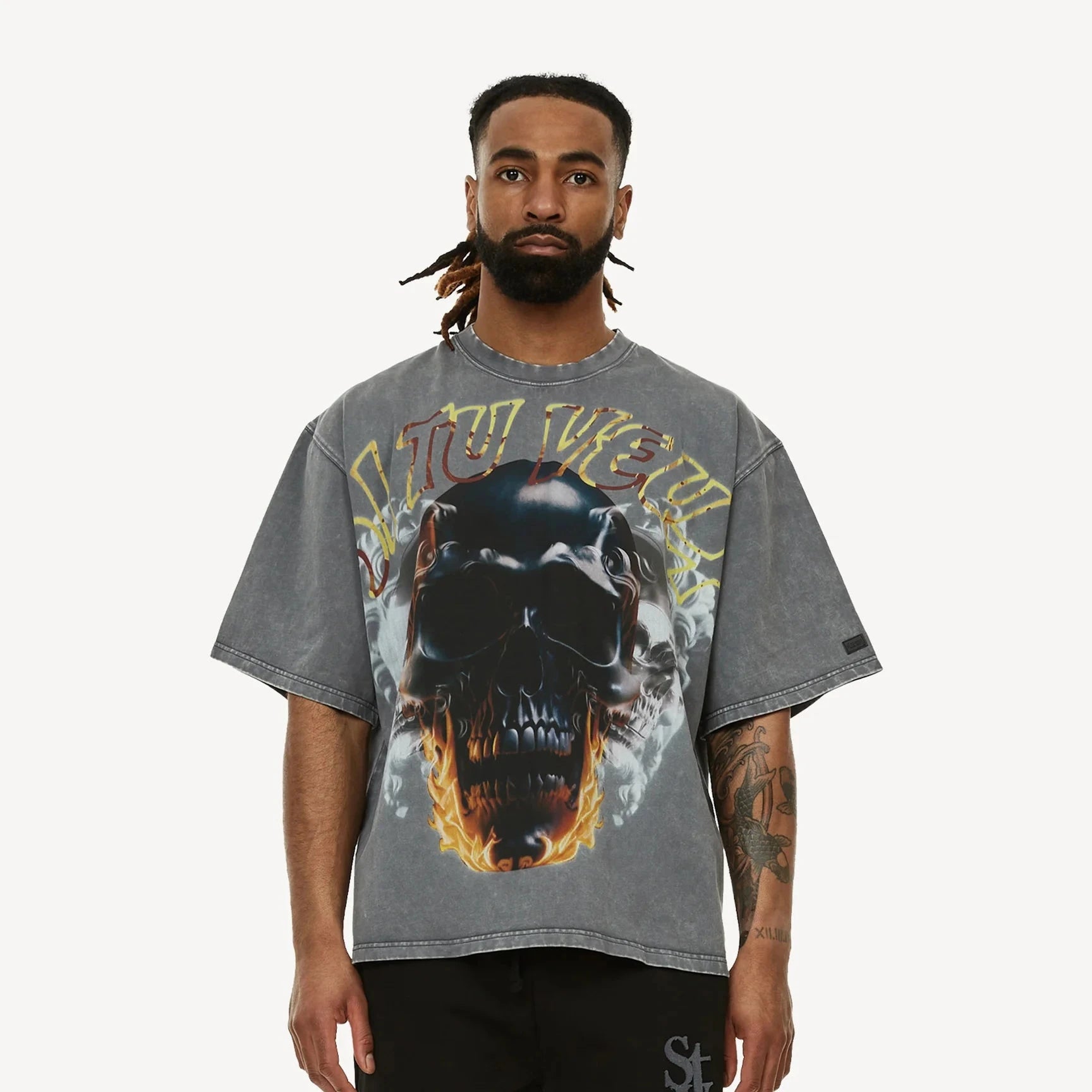 Si Tu Veux Denim Le Monde Graphic T-Shirt – Charcoal Gray Wash