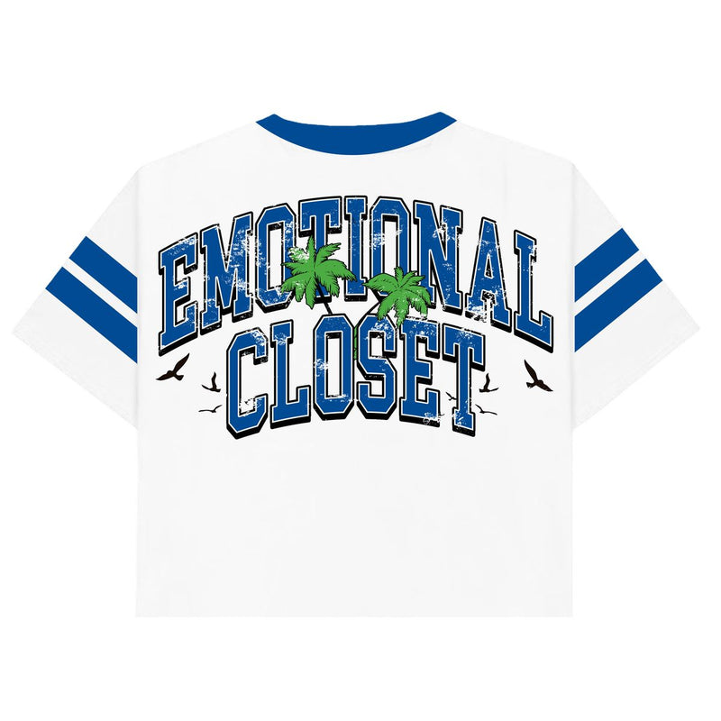 Mixed emotion (white/blue "beach cropped tee)