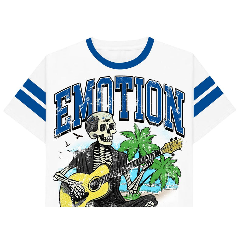 Mixed emotion (white/blue "beach cropped tee)