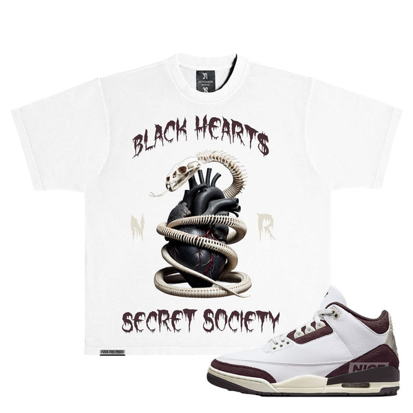 November reine (white/plum "black heart secret society t-shirt)