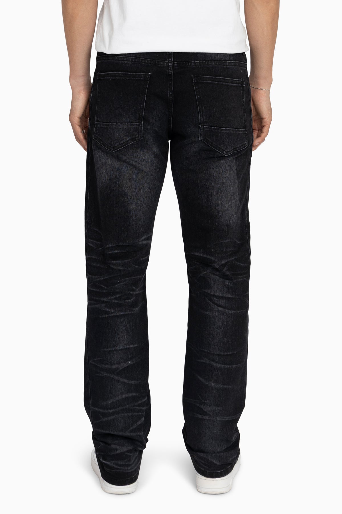 Smoke Rise Essential Vintage Washed Jeans Obsidian Black