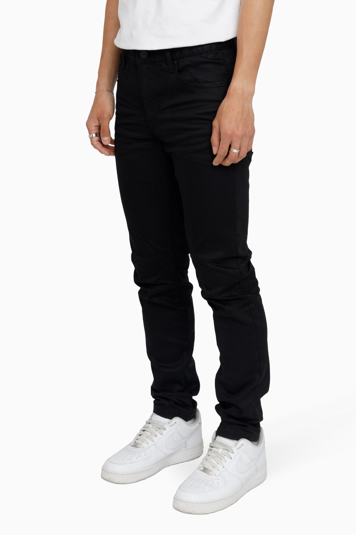 Smoke Rise Essential Dry Effect Washed Jeans Jet Black