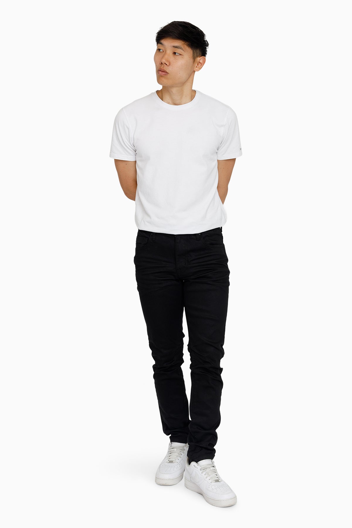 Smoke Rise Essential Dry Effect Washed Jeans Jet Black