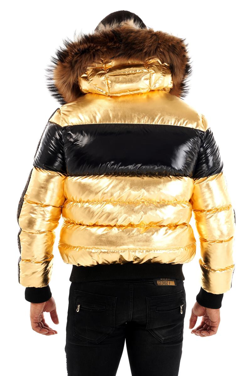 Avenue George (gold/black GV puffer jacket)