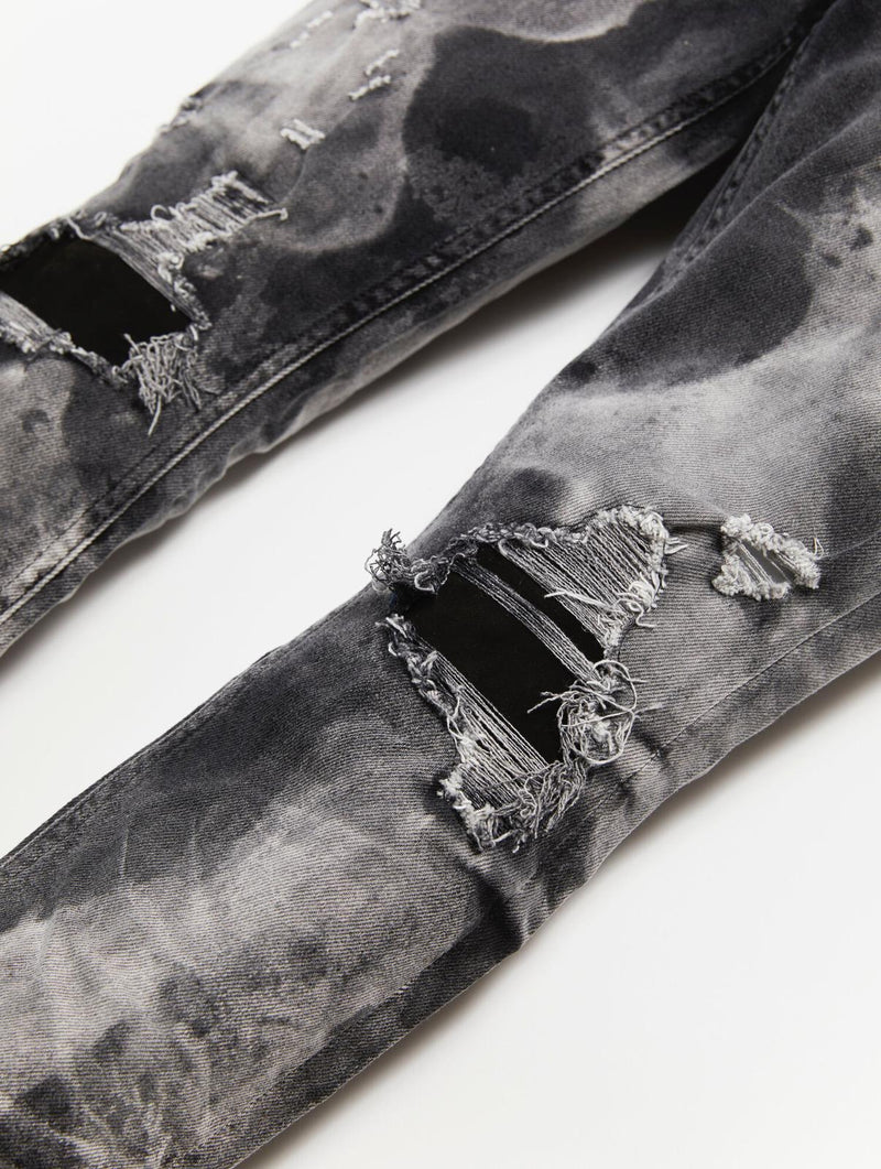 Artmeetschaos (charcoal bleach cut jean)