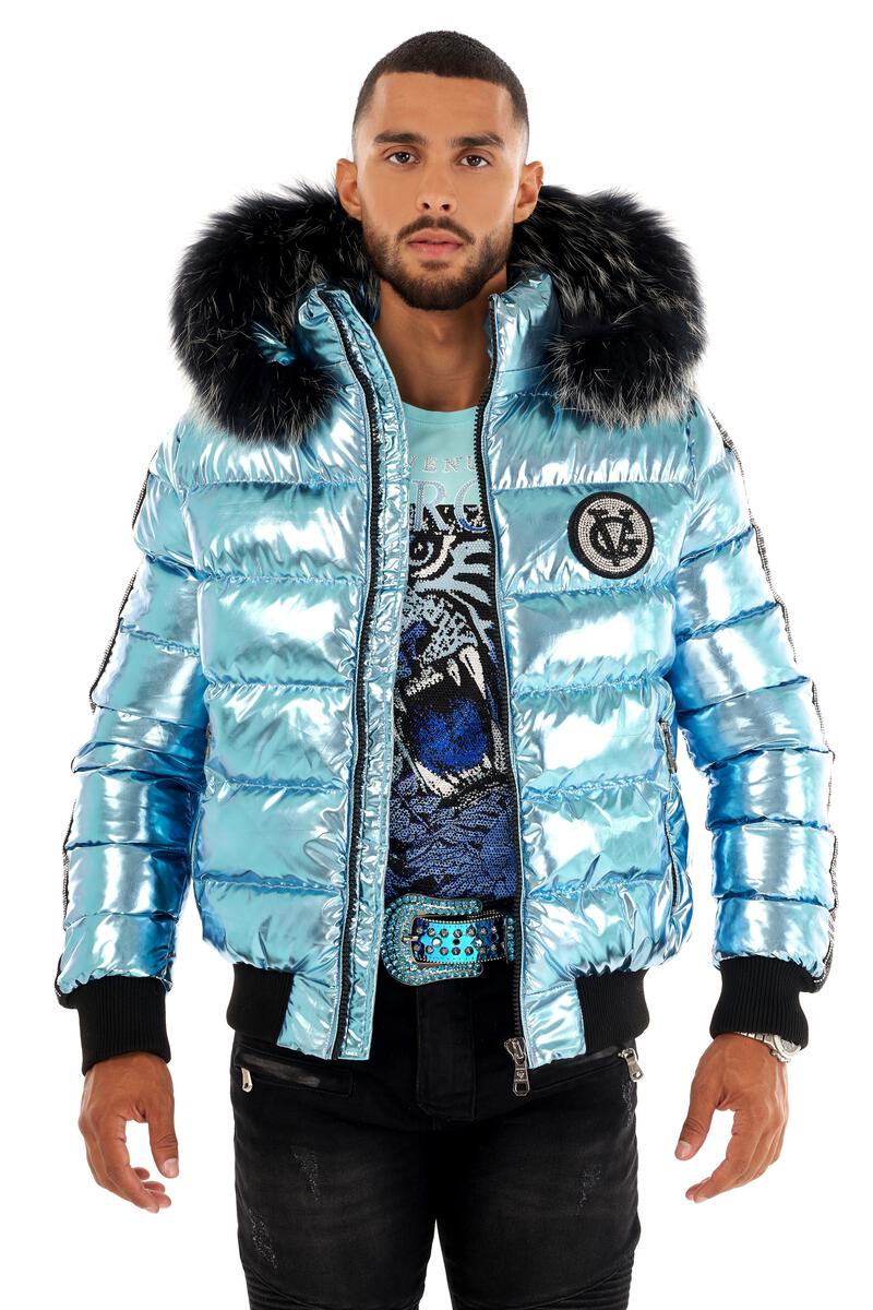 Avenue George (turquoise GV puffer jacket)