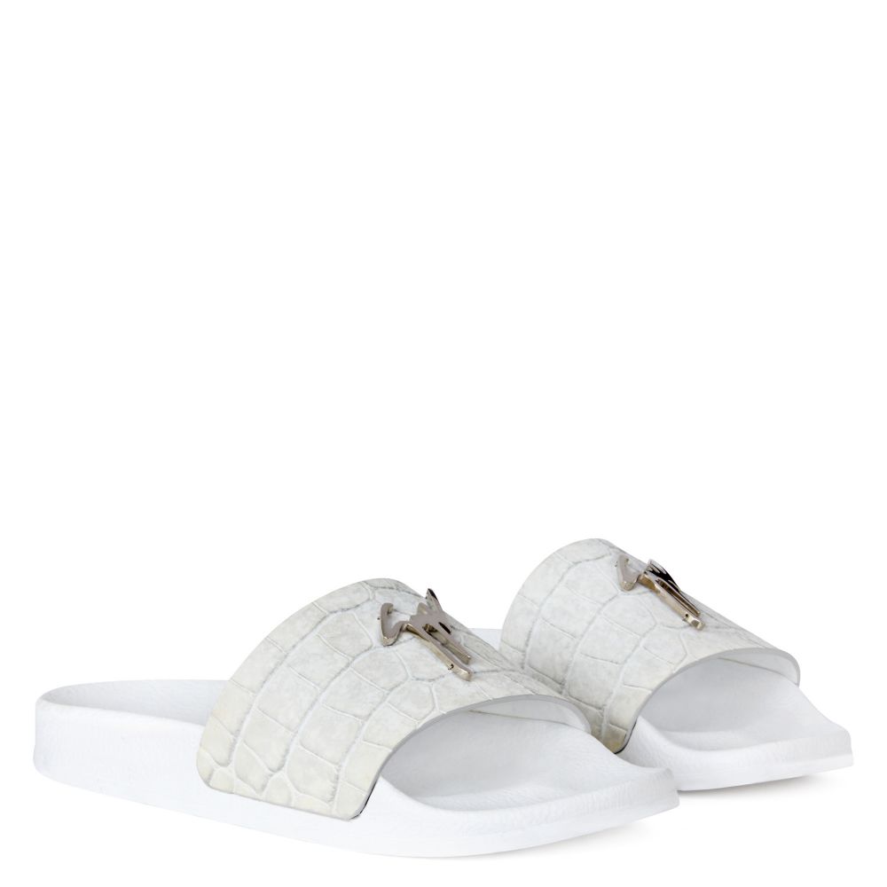 giuseppe zanotti (female Off-white crocodile-print leather Slides)