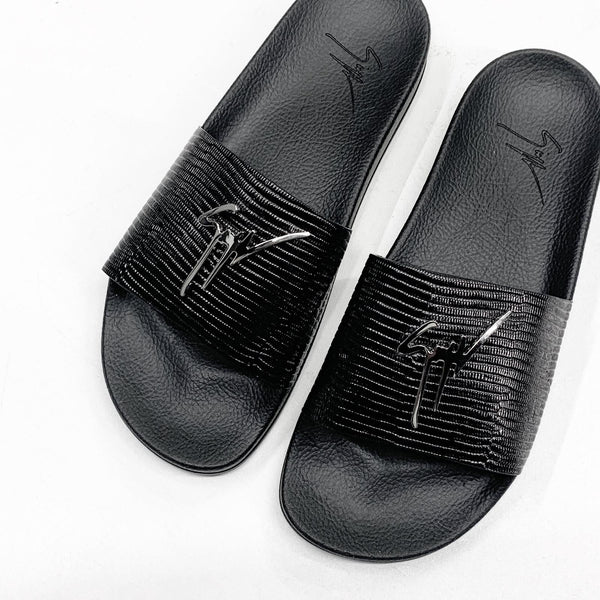 GIUSEPPE ZANOTTI (Jet black Leather slides)