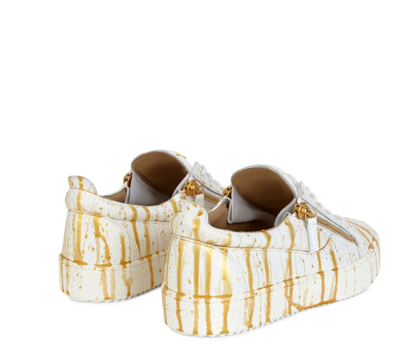 Giuseppe zanotti (white/gold Frankie low top sneaker)