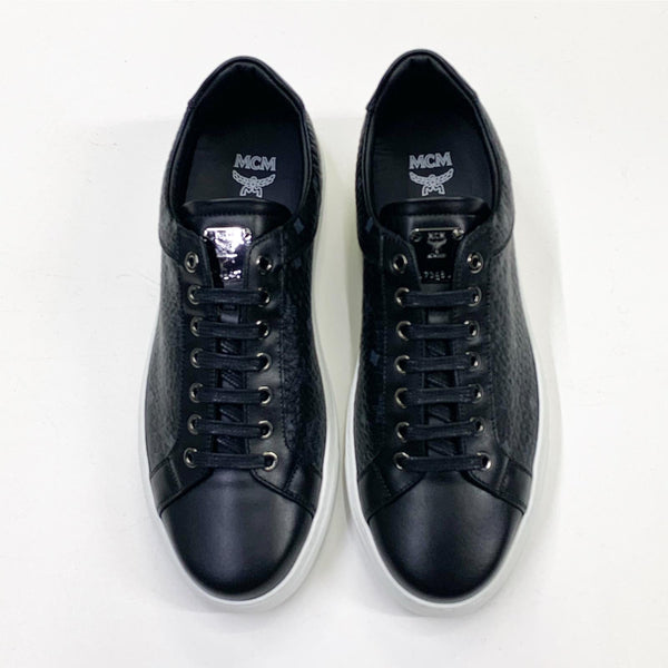 MCM (Men's Classic Low Top Sneakers in Visetos)