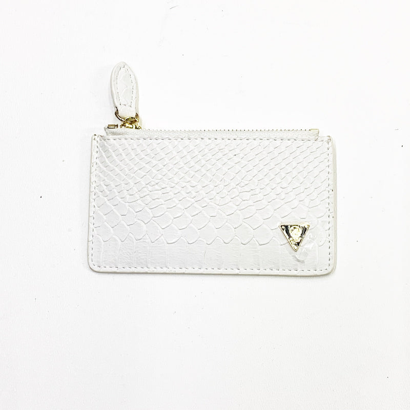 Mint worldwide (white/gold) pouch